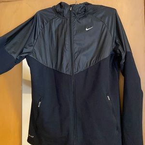 Nike dry fit light jacket with zipper new